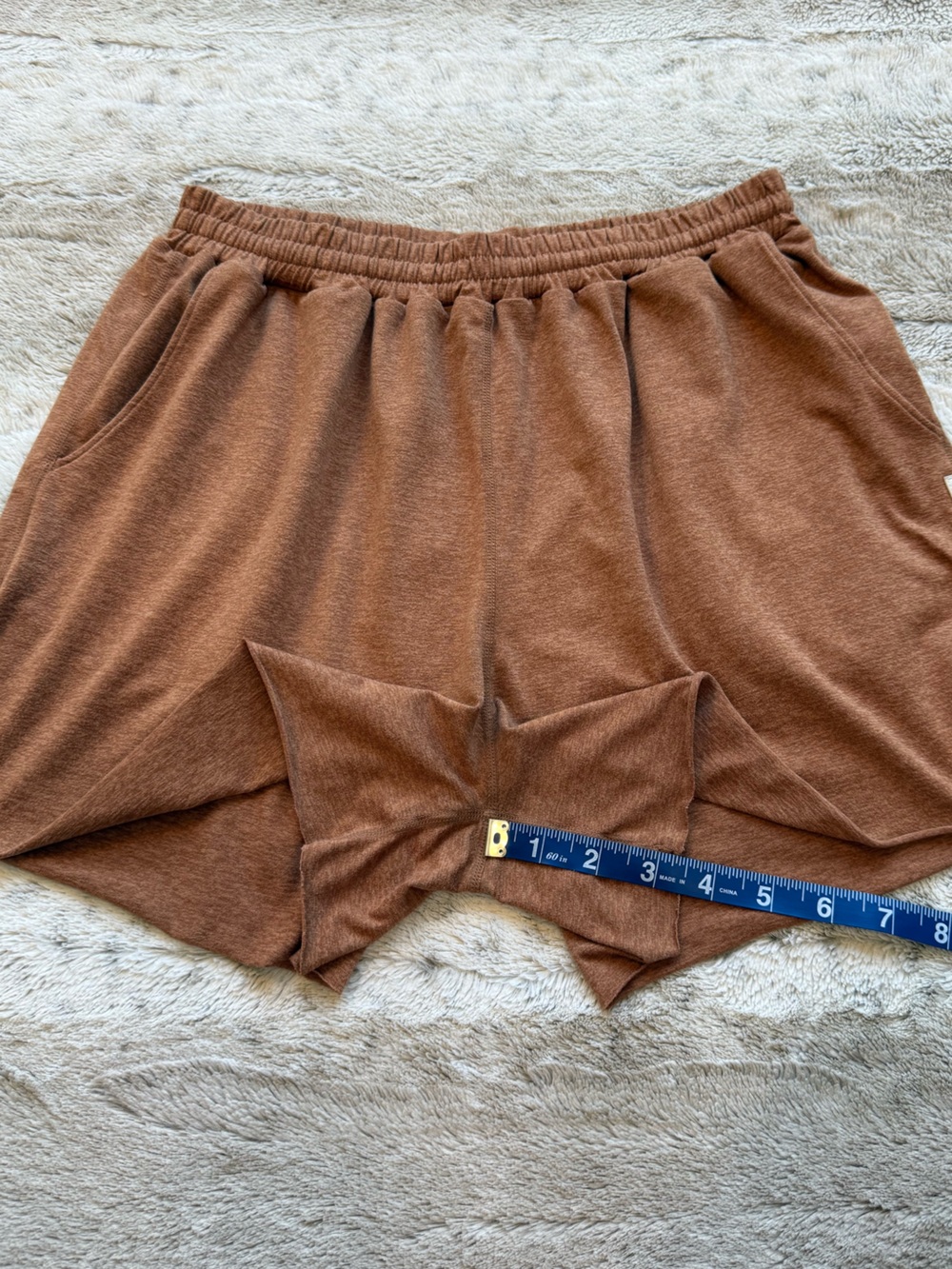 VUORI Boyfriend Short in Palo Santo Heather Size S - Picture 11 of 16